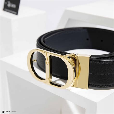 christian dior reversible belt.